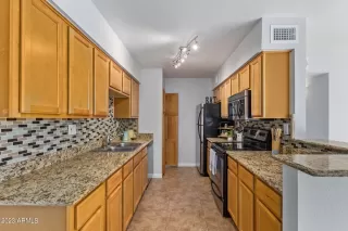 Photo #3: 6513542 Listing