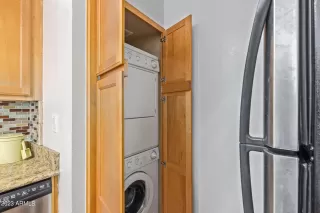 Photo #5: 6513542 Listing