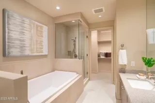 Photo #4: 6513589 Listing