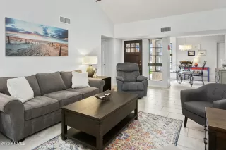 Photo #5: 6513594 Listing 