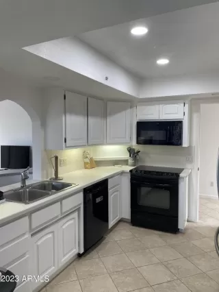 Photo #3: 6513619 Listing 