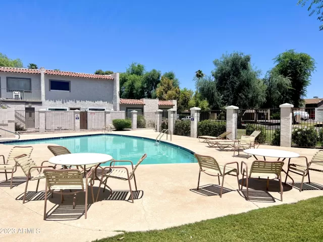 MLS: 6513700 Condo For Sale