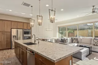 Photo #5: 6513732 Listing 