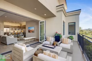 Photo #1: 6514001 Listing 