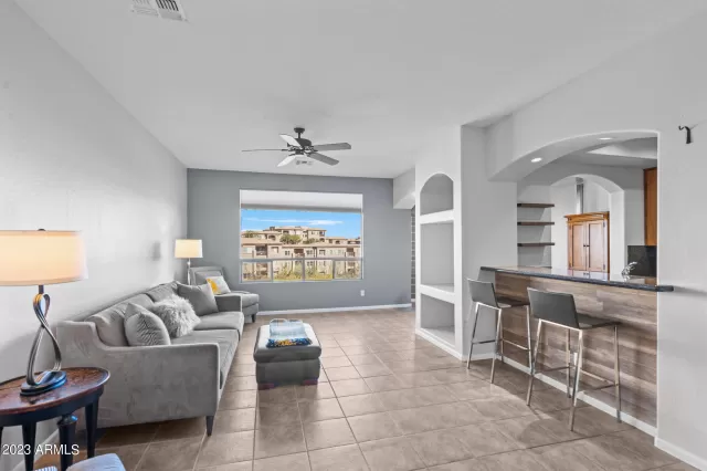 MLS: 6514313 Condo For Sale