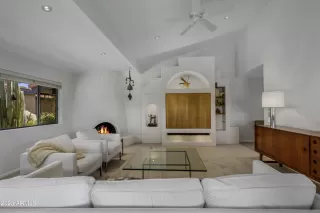 Photo #2: 6514391 Listing 