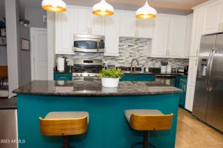 Photo #5: 6514546 Listing 