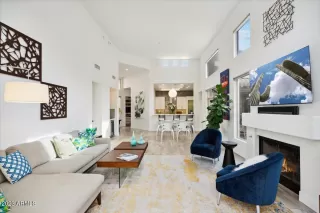 Photo #4: 6514593 Listing