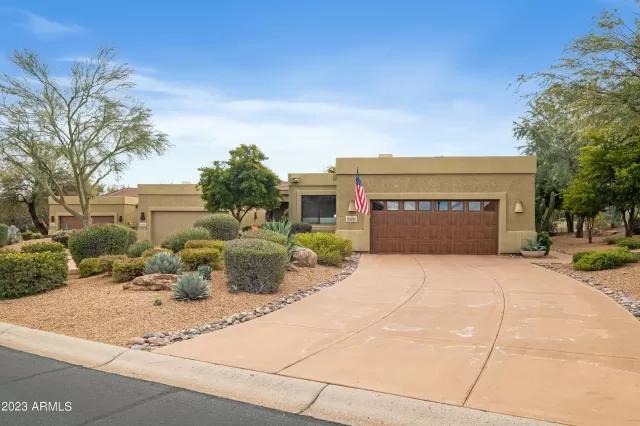 MLS: 6514656 Condo For Sale