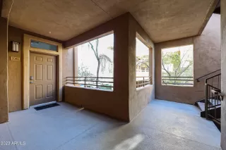 Photo #2: 6514686 Listing