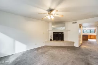 Photo #4: 6514820 Listing