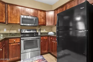 Photo #3: 6514843 Listing 