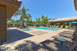 Photo #5: 6514843 Listing 