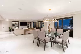 Photo #3: 6514883 Listing