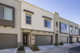 Photo #1: 6515039 Listing