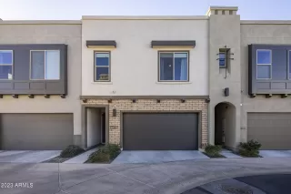 Photo #3: 6515039 Listing