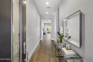 Photo #4: 6515039 Listing