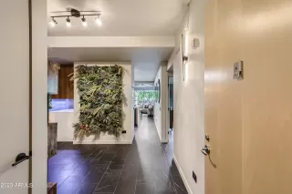 Photo #2: 6515068 Listing