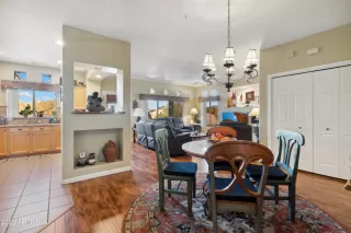 Photo #2: 6515733 Listing