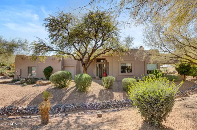 MLS: 6515983 Condo For Sale