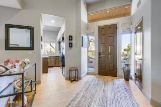 Photo #2: 6515983 Listing