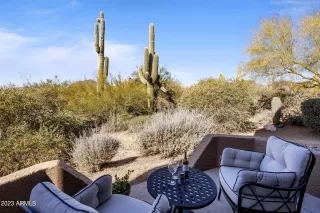 Photo #4: 6515993 Listing