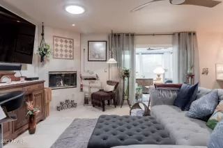 Photo #1: 6516145 Listing 