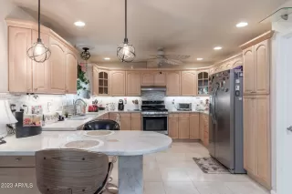 Photo #2: 6516145 Listing 