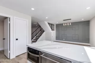 Photo #4: 6516203 Listing