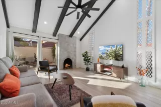 Photo #4: 6516245 Listing