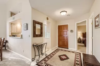 Photo #5: 6516306 Listing