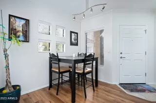 Photo #2: 6516322 Listing