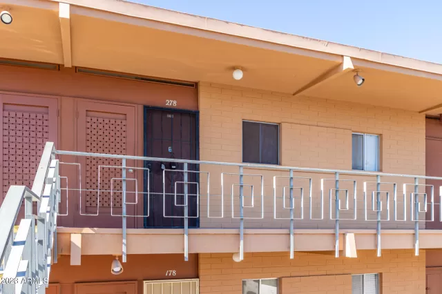 MLS: 6516351 Condo For Sale
