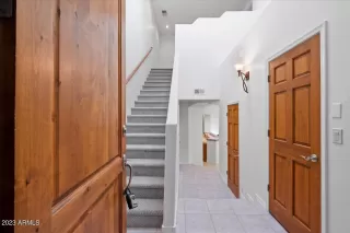 Photo #1: 6516464 Listing