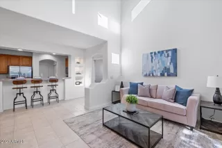 Photo #2: 6516464 Listing