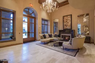 Photo #6: 6516787 Listing