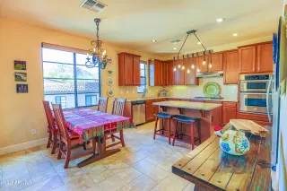 Photo #4: 6517125 Listing 