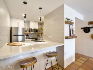 Photo #1: 6517153 Listing