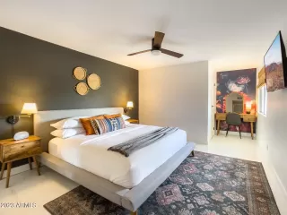 Photo #2: 6517153 Listing