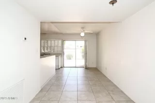 Photo #6: 6517220 Listing