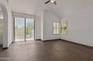 Photo #5: 6517302 Listing 