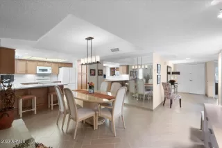 Photo #5: 6517323 Listing 