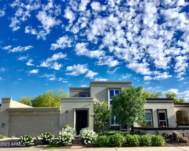 MLS: 6517348 Condo For Sale