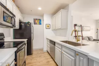 Photo #1: 6517441 Listing