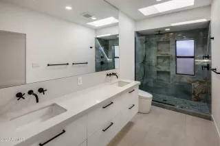 Photo #6: 6517492 Listing 