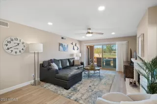 Photo #2: 6517809 Listing 