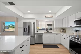 Photo #4: 6517809 Listing 