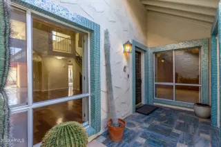 Photo #4: 6517856 Listing