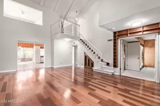 Photo #6: 6517856 Listing