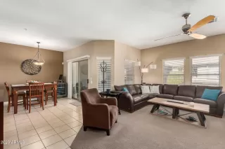 Photo #2: 6517883 Listing